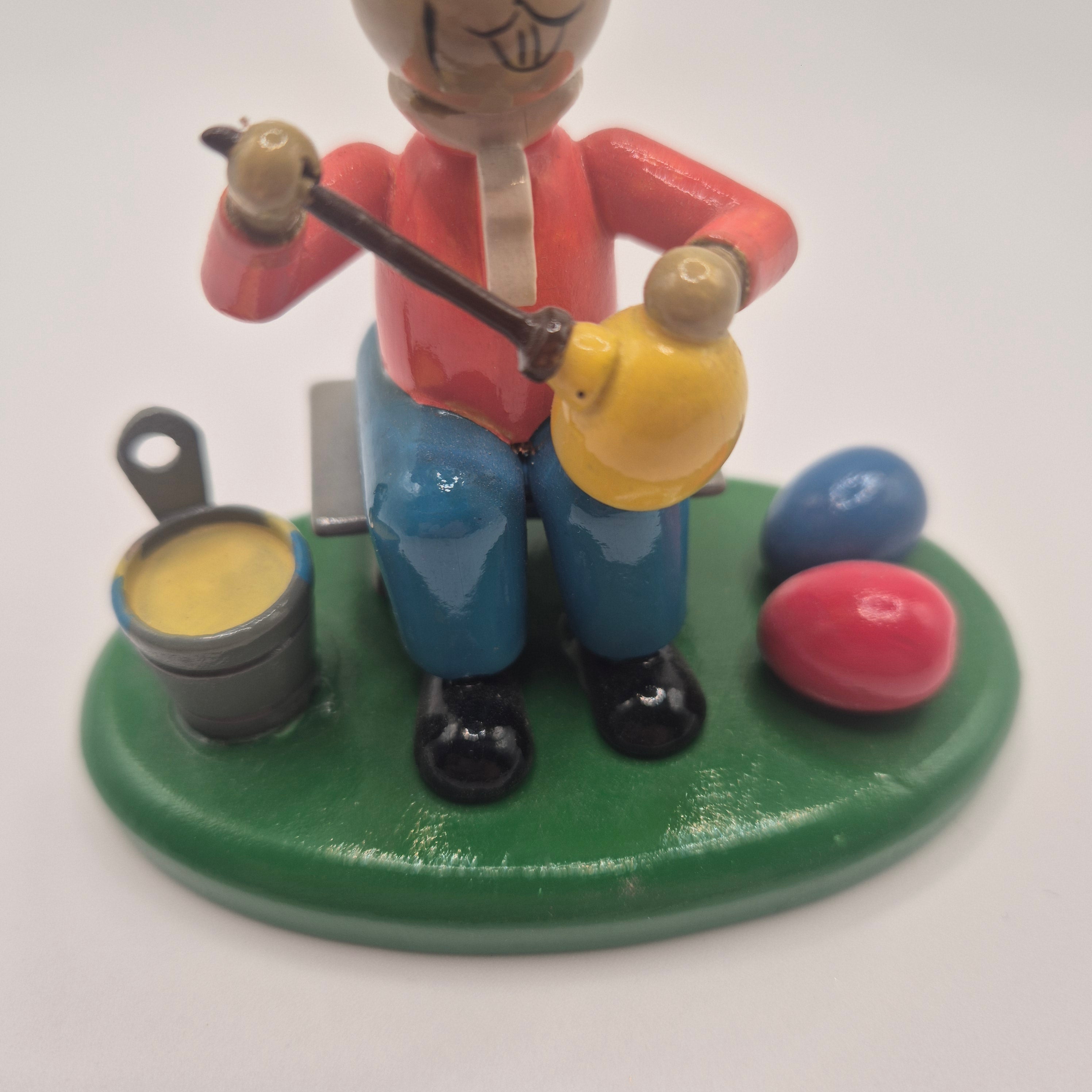 Charmante Erzgebirge-Stil Osterhasen-Figur aus Holz – Liebevoll Handbemalt