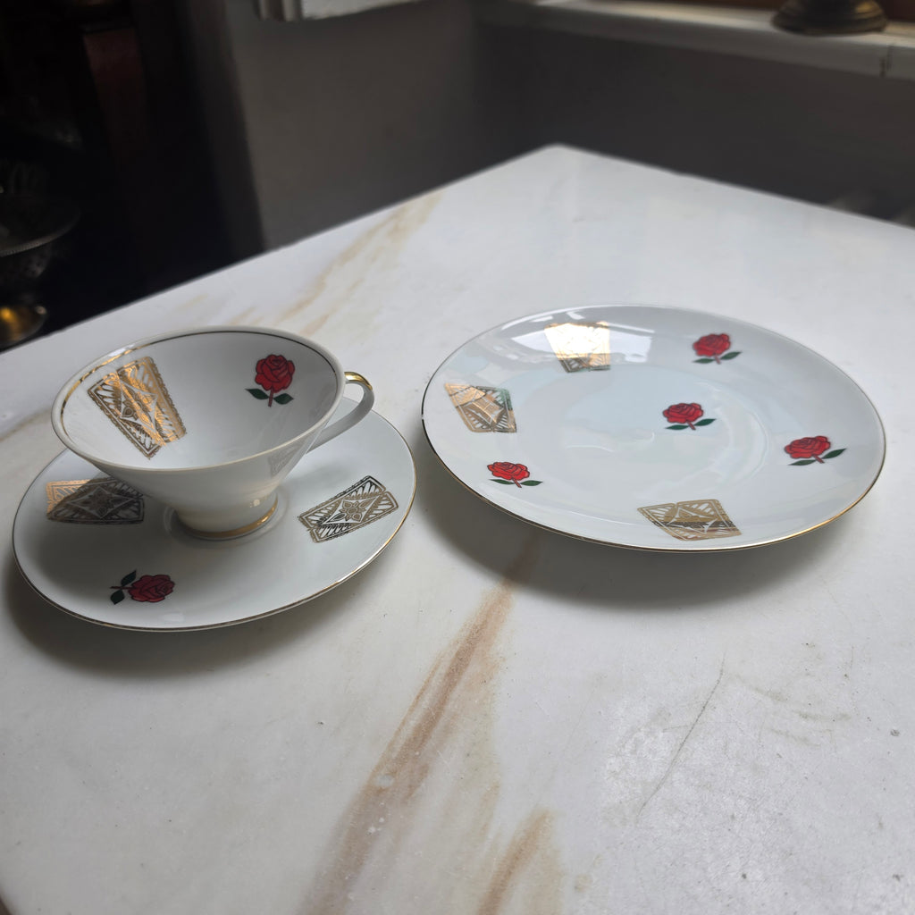 Elegantes Vintage Mitterteich Bavaria Sammelgedeck – Rote Rosen & Golddekor