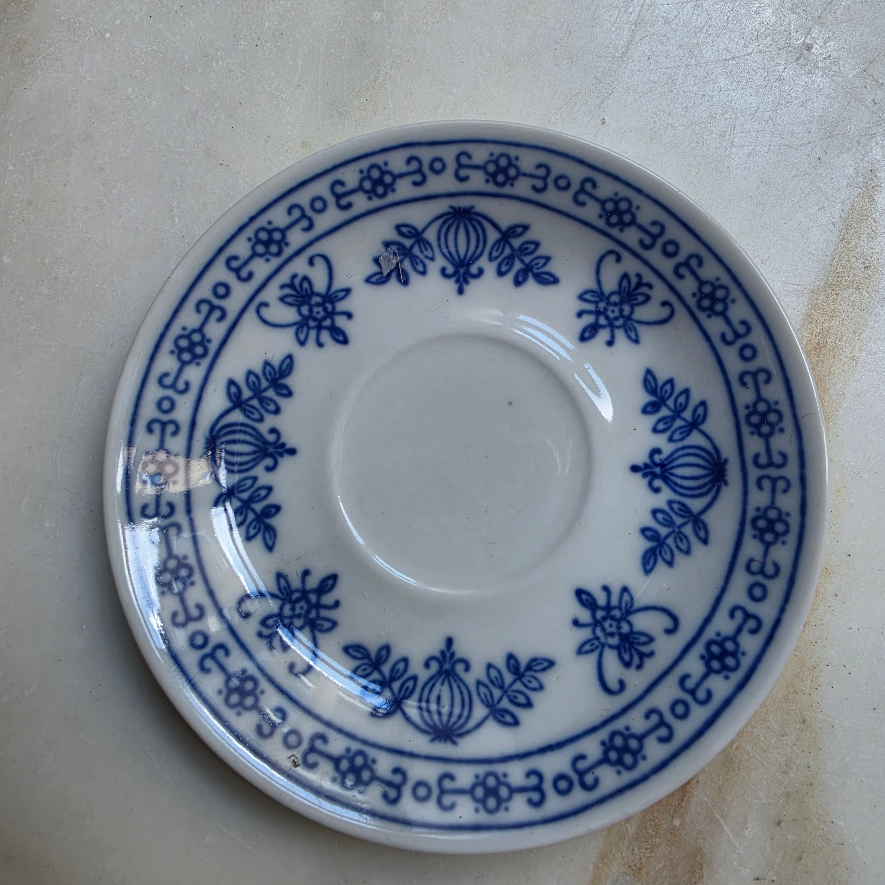 1x Kahla GDR Zwiebelmuster Kobaltunterglasur Mokkatasse mit Untertassen Vintage blau weiß