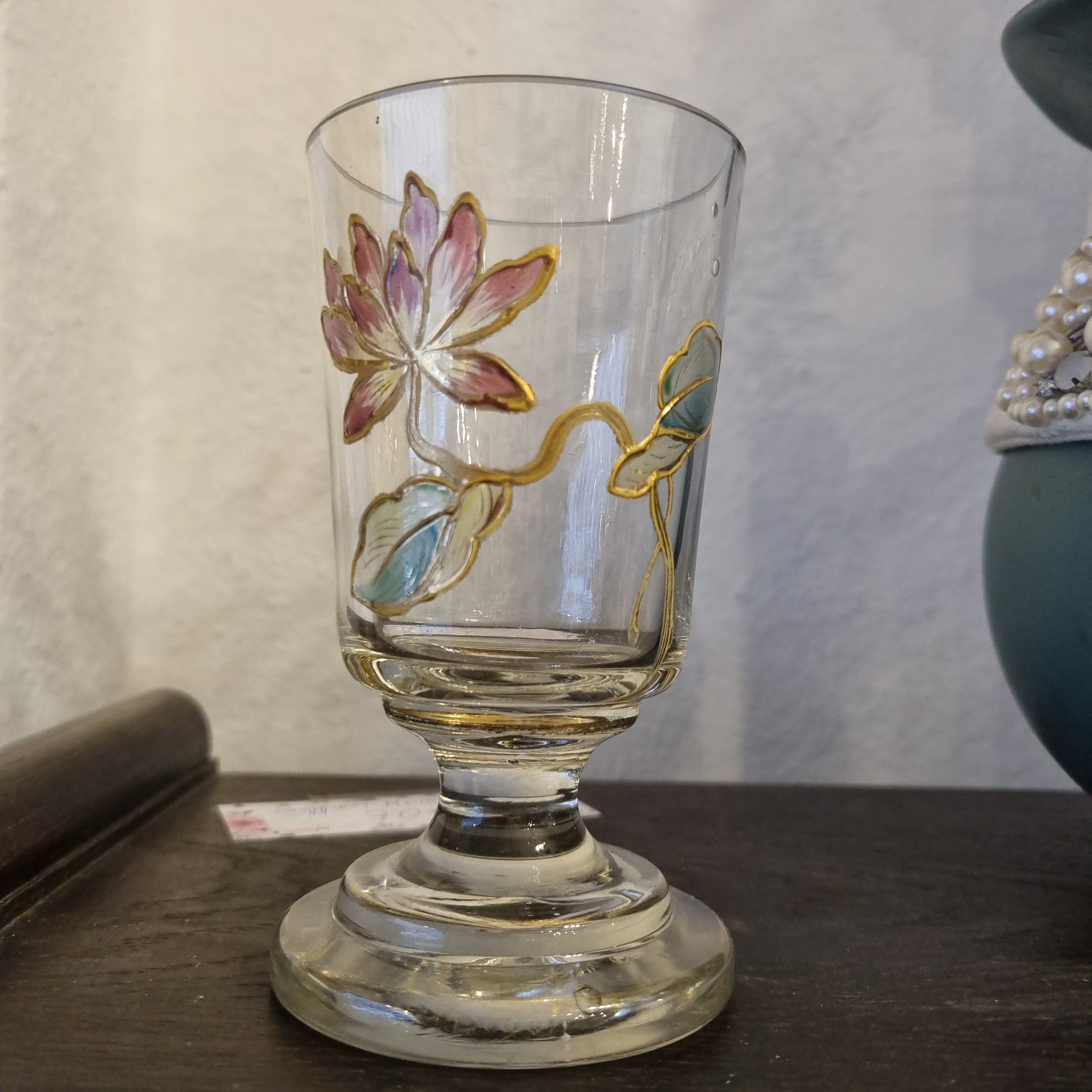 Antikes Emaille Glas Weinglas Handbemalt Blume