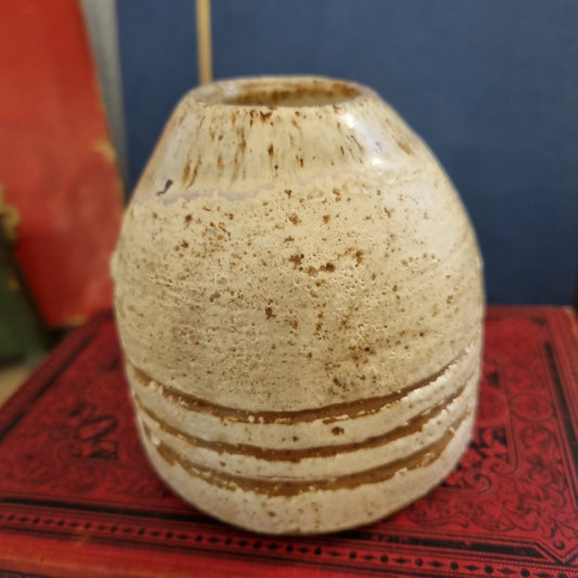 Midcentury Keramik Vase handgemacht 50er Jahre klein beige