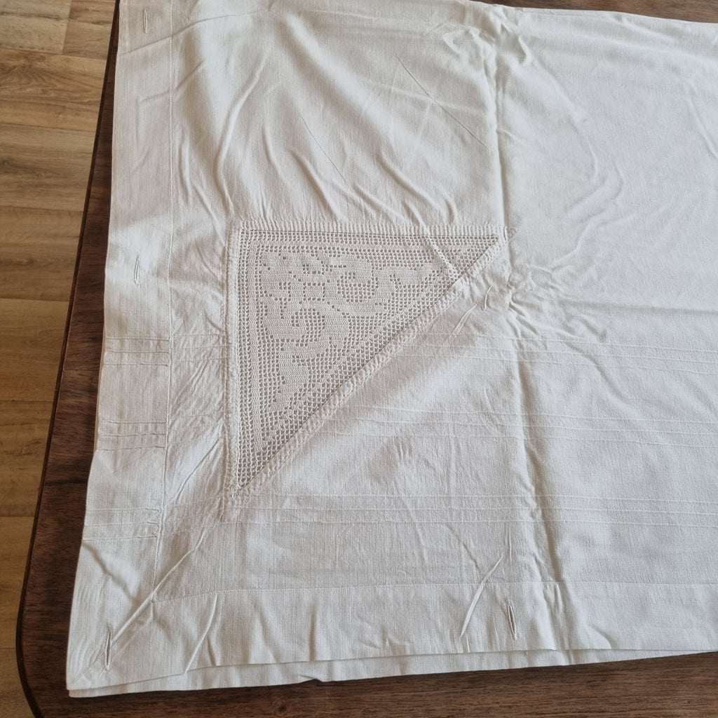 Antikes Bettlaken / Bettüberwurf Baumwolle mit Monogramm K.S. und Spitze 140x230cm weiß ♡