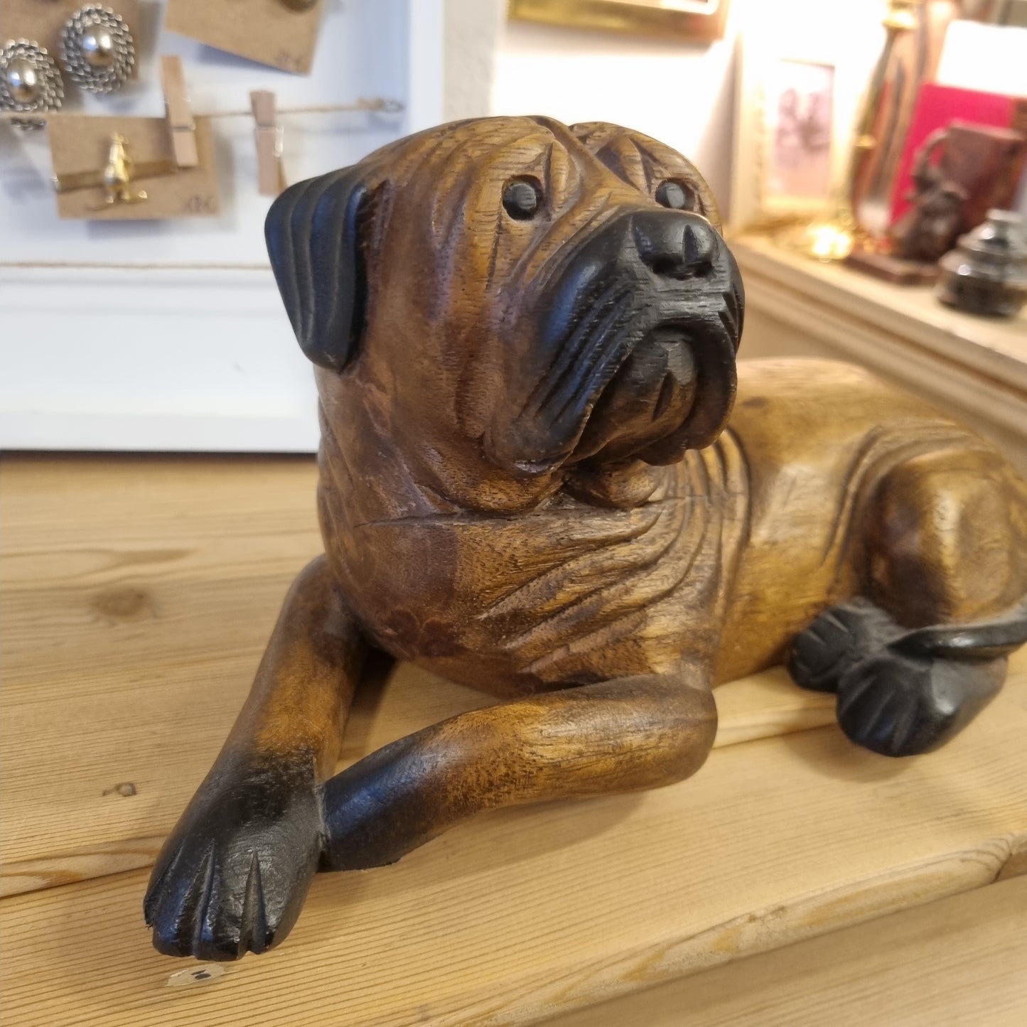 Holzhund Figur Boxer Bulldogge Schnitzerei Handmade Vintage