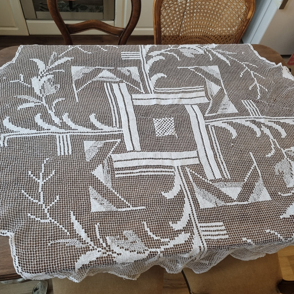 Antike runde Handgemachte Tischdecke geklöppelt gehäkelt 125x135cm weiß 🤍
