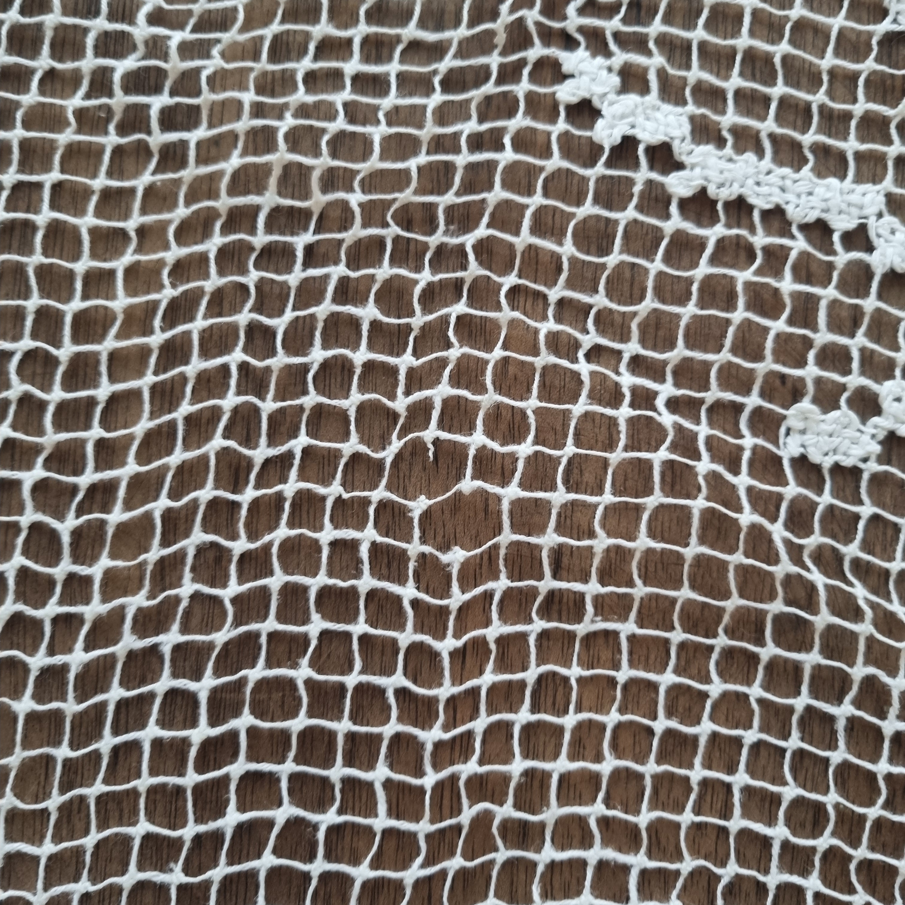 Antike runde Handgemachte Tischdecke geklöppelt gehäkelt 125x135cm weiß 🤍