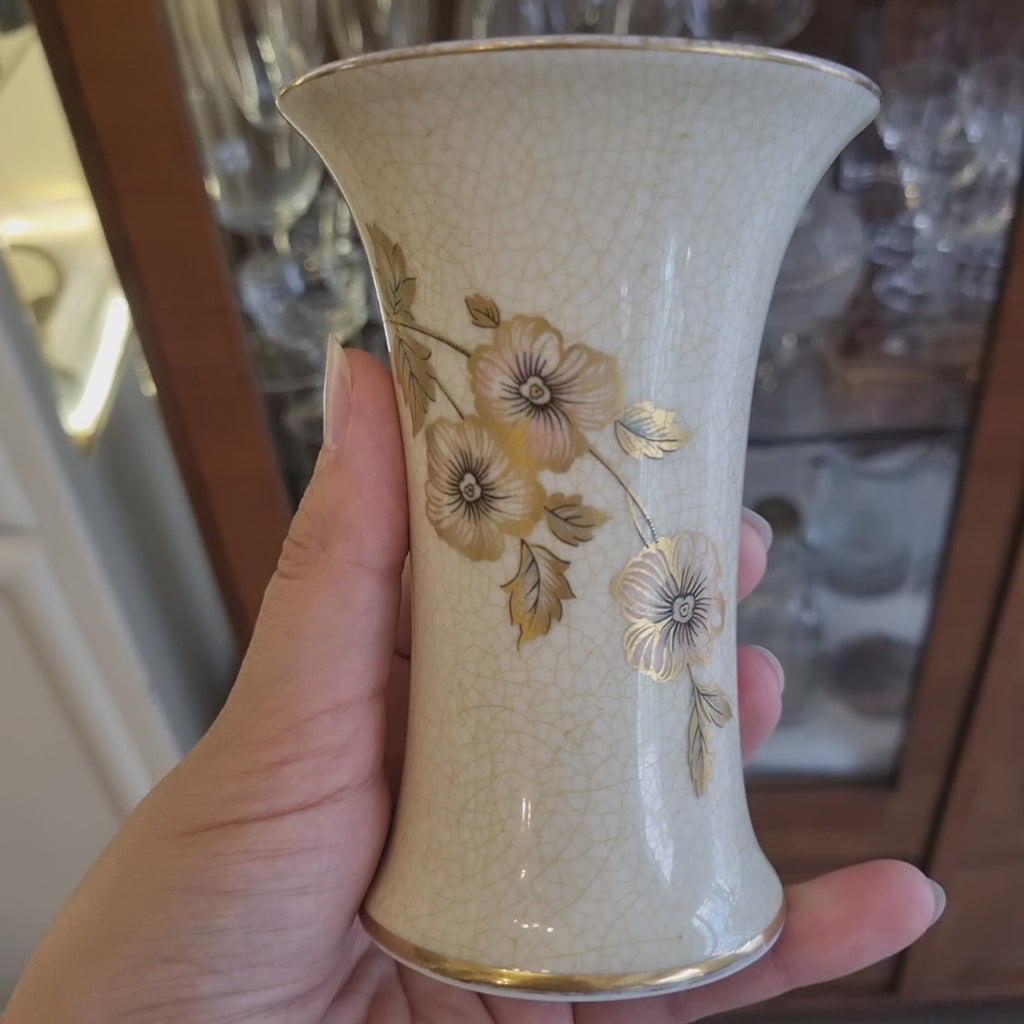 Vintage Porzellanvase „Thomas Ivory Bavaria“ mit Golddekor & Krakelee-Optik – Modell 7028