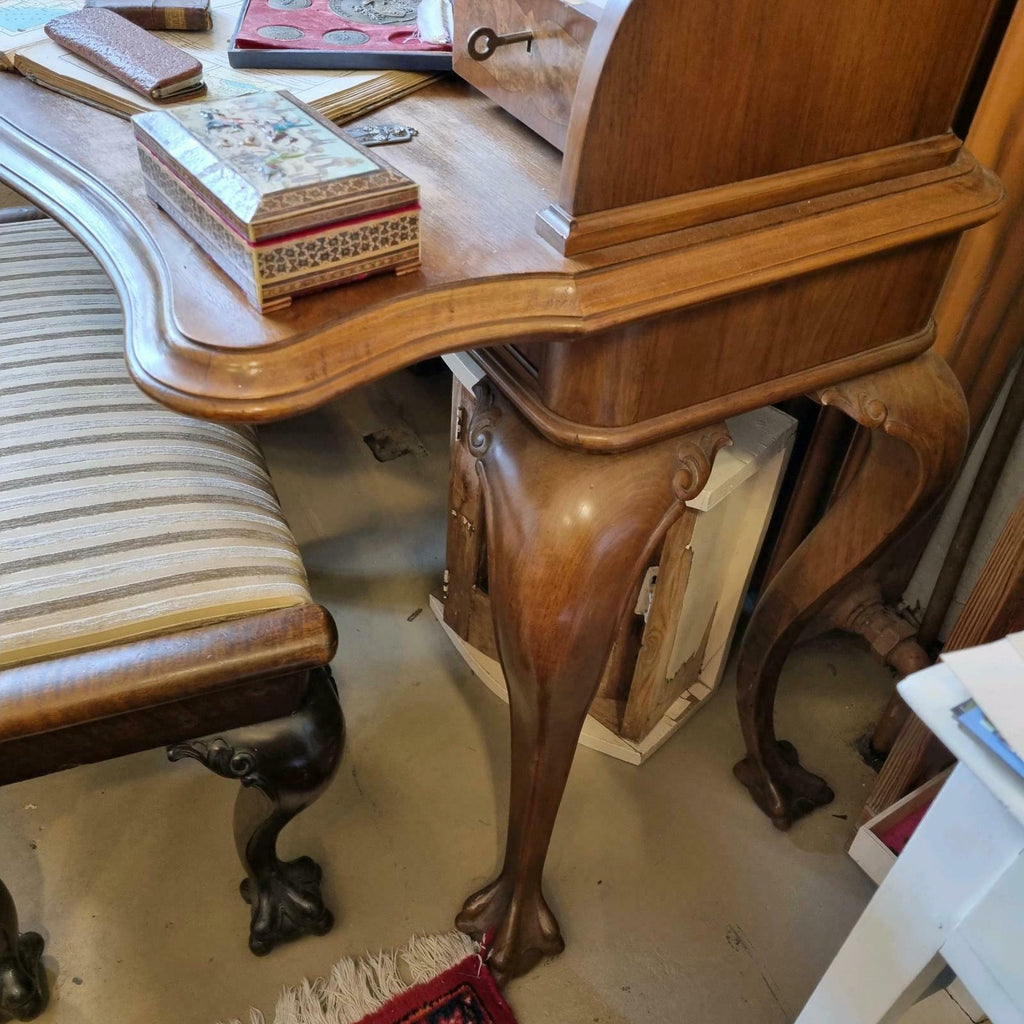 Tatzenfuß Schreibtisch mit Hocker 50er Jahre Antik Holz